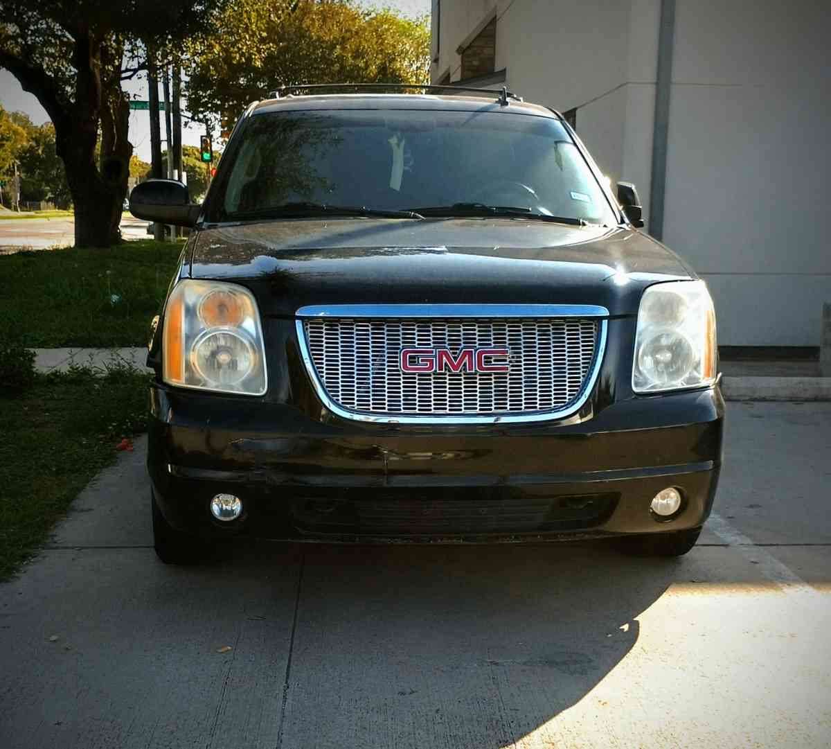 GMC Yukon xl - Dallas, Texas - FleaMarketBay