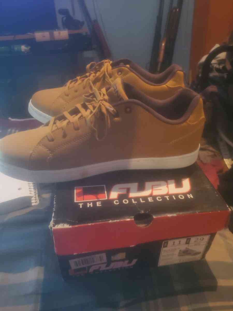 Mens Beige AND1 Shoes - Detroit, Michigan - FleaMarketBay