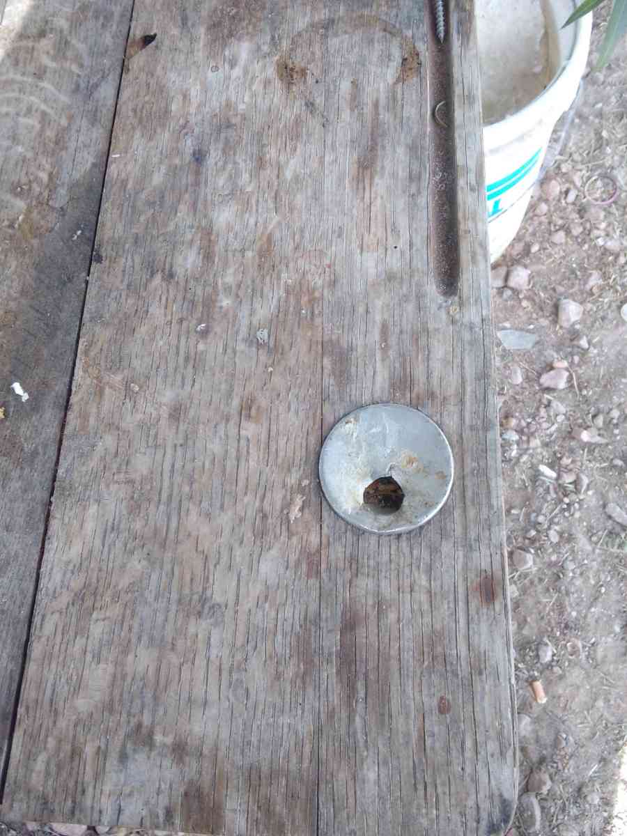 a childs school desk - Las Vegas, Nevada - FleaMarketBay