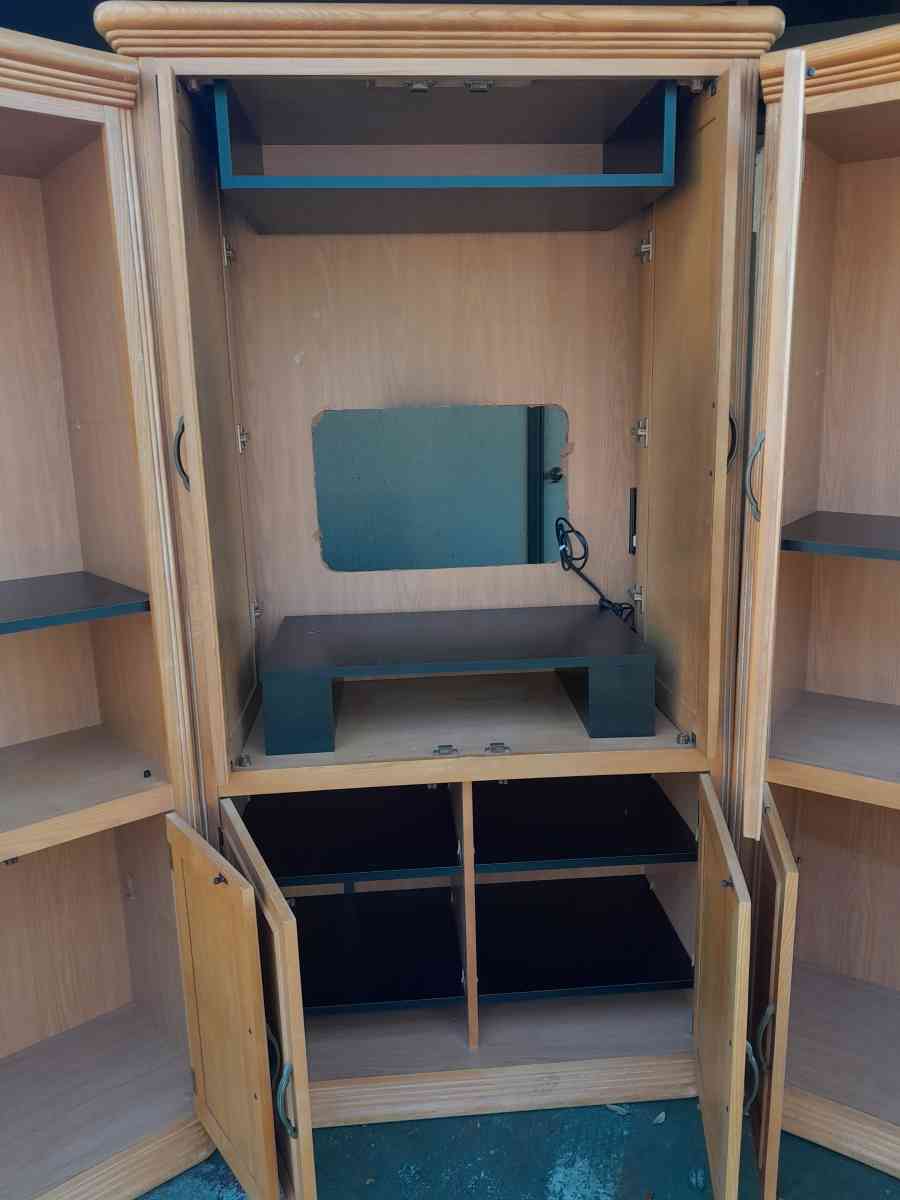 3 piece entertainment center - Lake Mary, Florida - FleaMarketBay
