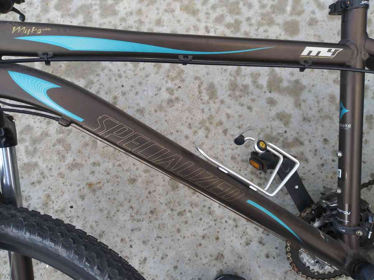 Specialized Myka Mountain Bike - Los Angeles, California - FleaMarketBay