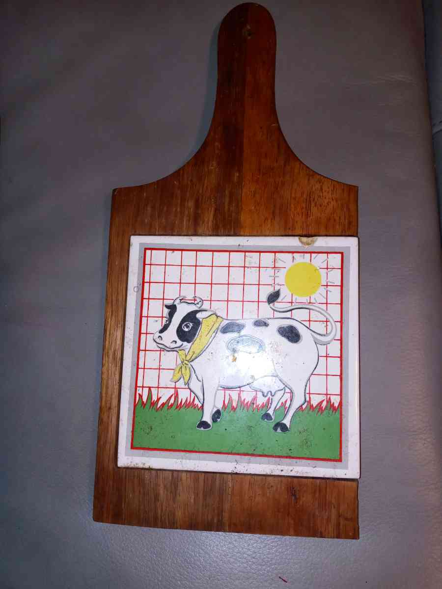 vintage 1984 Holstein cow tile wood wall art - Davenport, Florida
