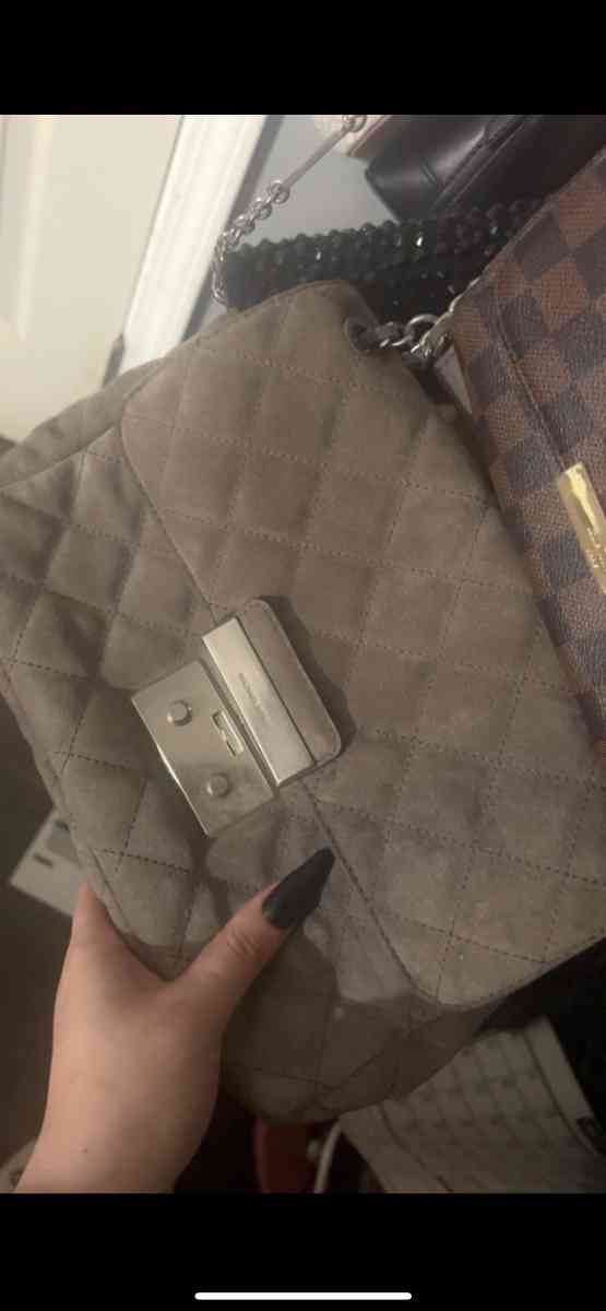 gray mk swade soft cross body - Mcallen, Texas