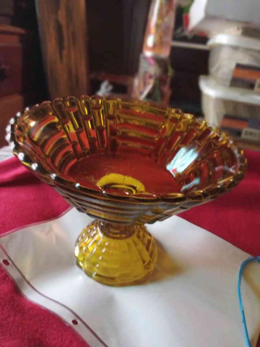 vintage amber pedestal bowl - New Albany, Indiana