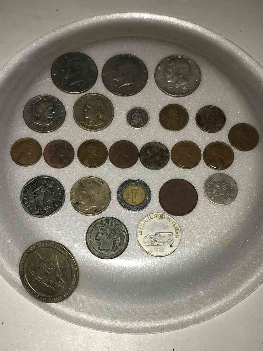u s coins and foreign coins and tokens and button with shank - Morgantown, West Virginia