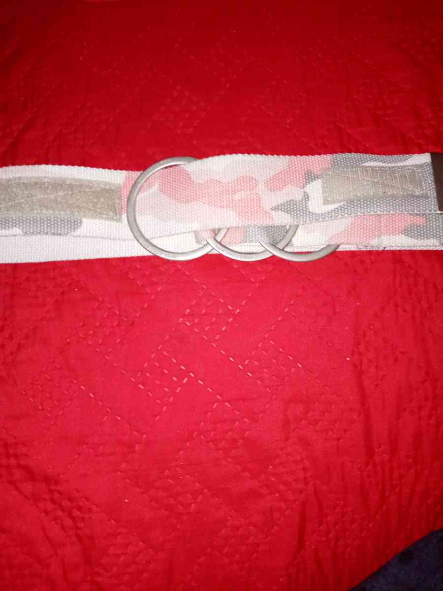 small womens belt - Davenport, Florida - FleaMarketBay