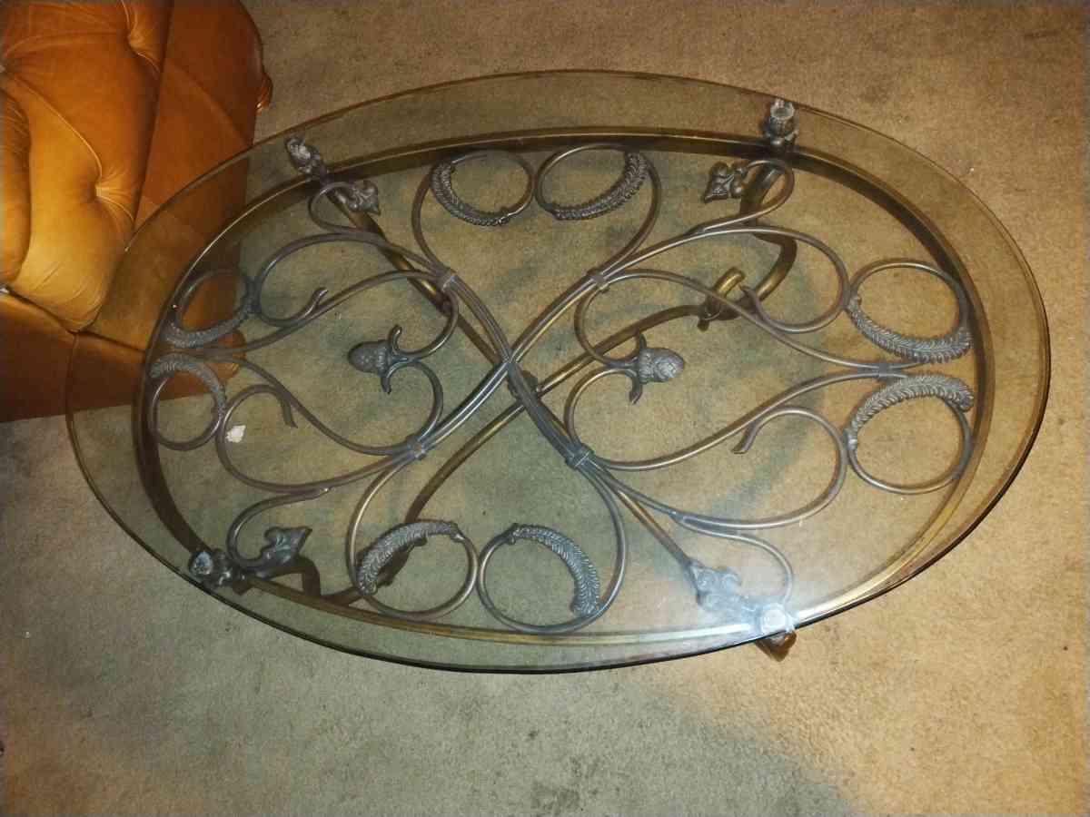 glass brown table - Casa Grande, Arizona