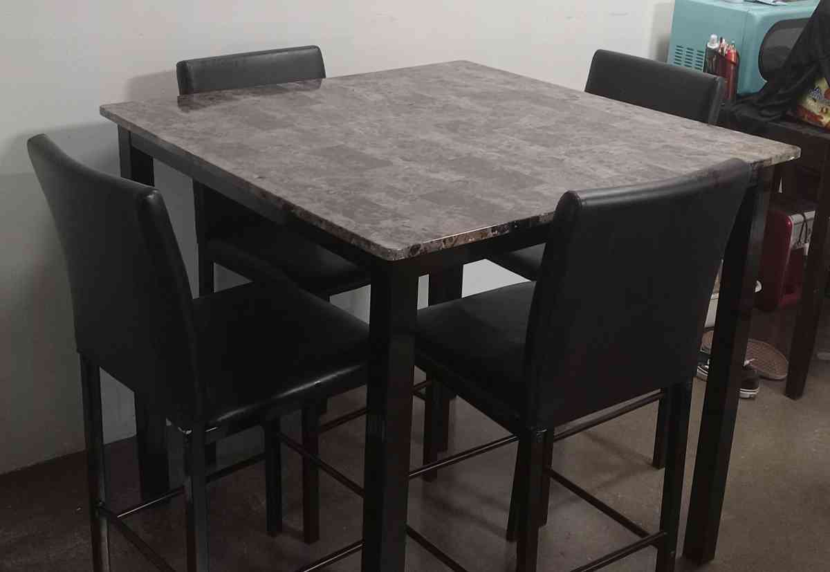 table - Phoenix, Arizona