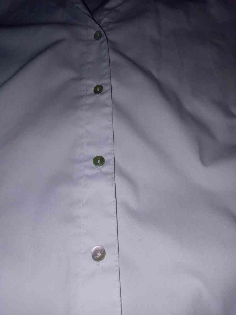 womens extra large white shirt - Davenport, Florida - FleaMarketBay