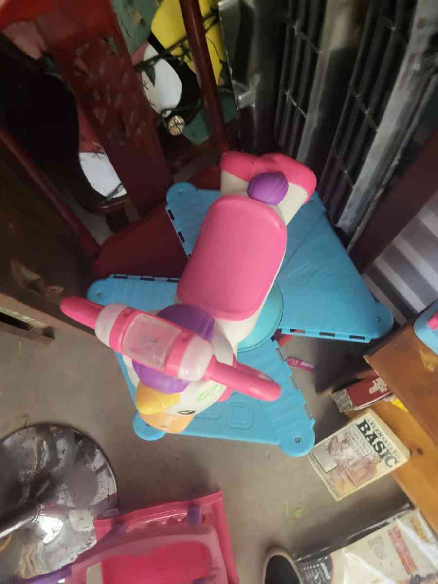 fisher price top toy - Rayne, Louisiana - FleaMarketBay