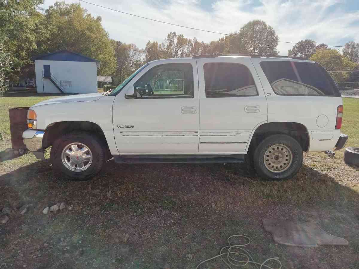 2002 Yukon - Calhoun, Georgia - FleaMarketBay
