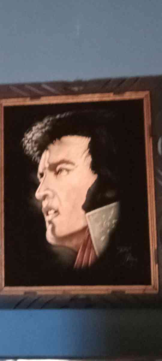 vintage black velvet Elvis painting - New Albany, Indiana - FleaMarketBay