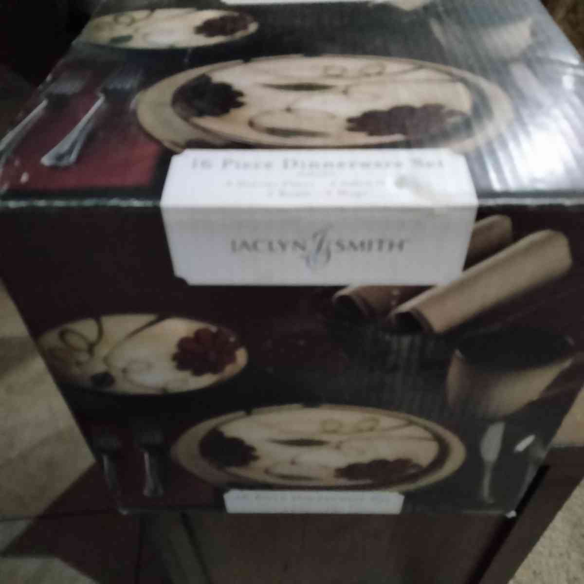 dishes - Tulare, California - FleaMarketBay