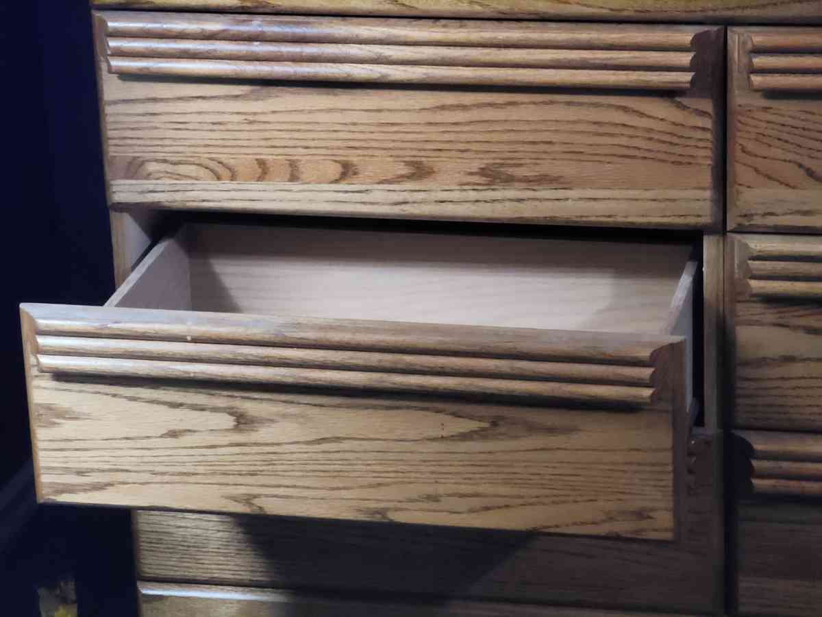 MOVING NEED GONE ASAP - San Antonio, Texas - FleaMarketBay