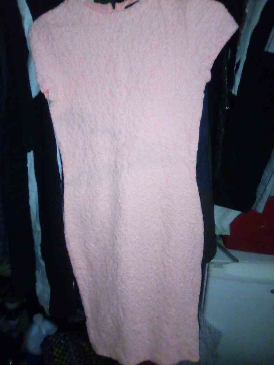 dresses - Carson City, Nevada - FleaMarketBay