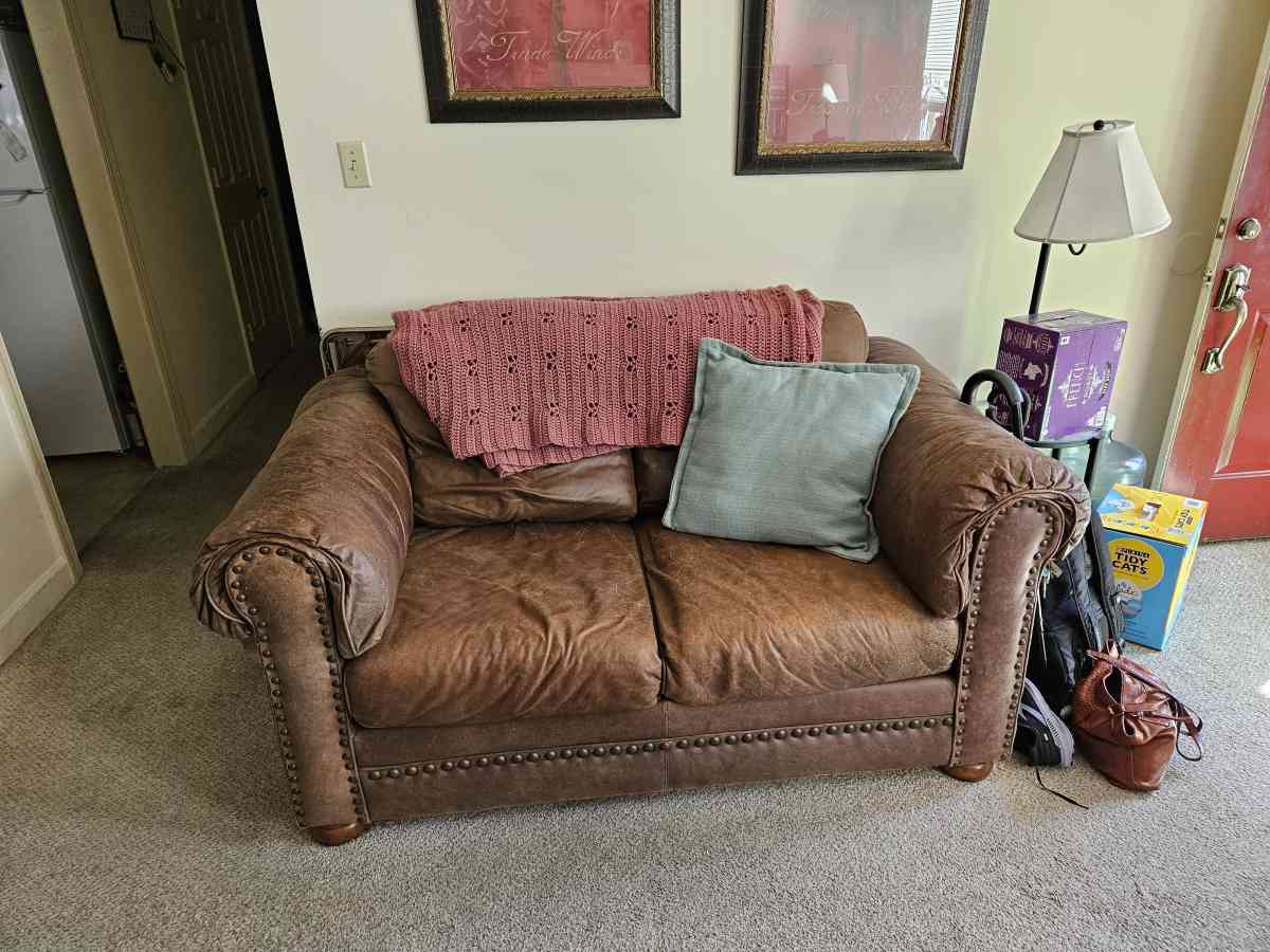 Leather Couch and Love Seat wOttoman - Raleigh, North Carolina - FleaMarketBay
