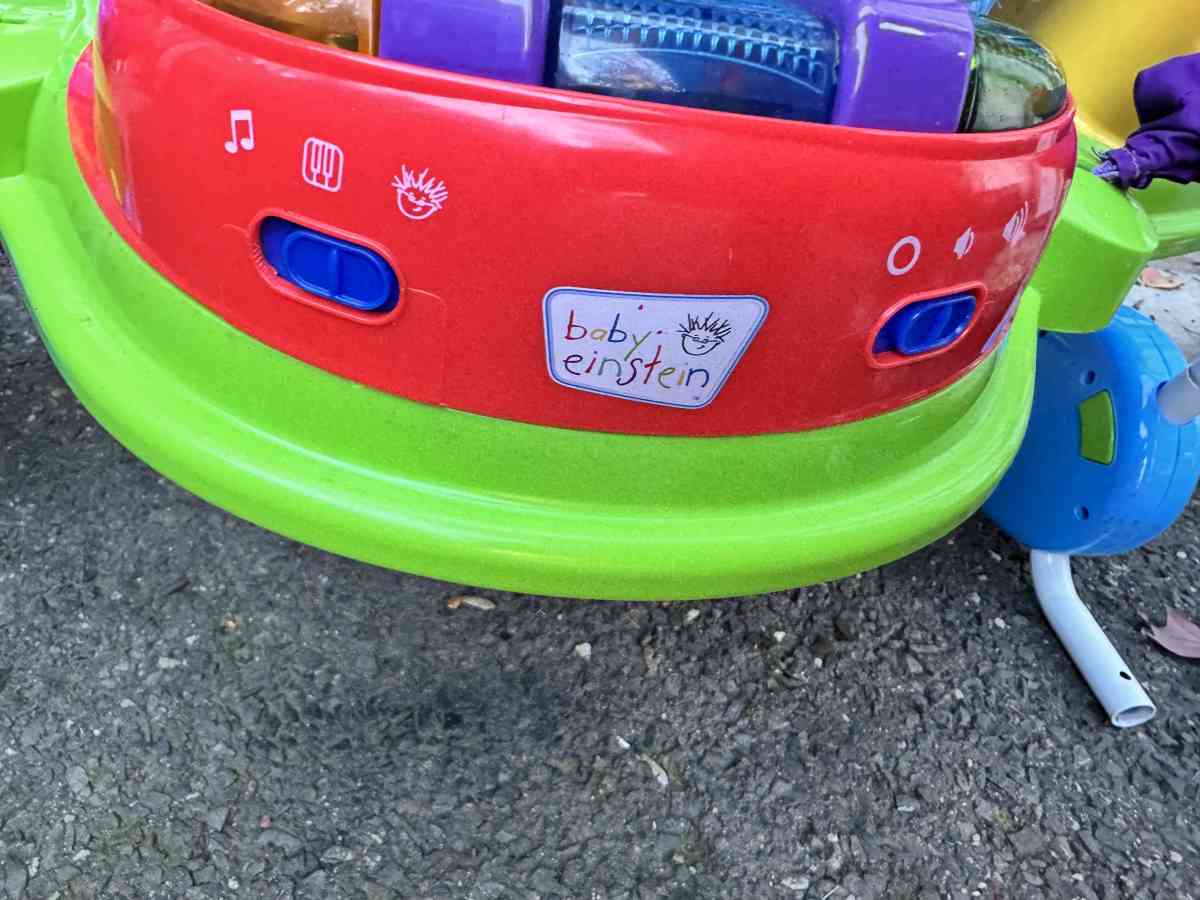 Einstein baby entertainment center and - Bethel, Connecticut - FleaMarketBay