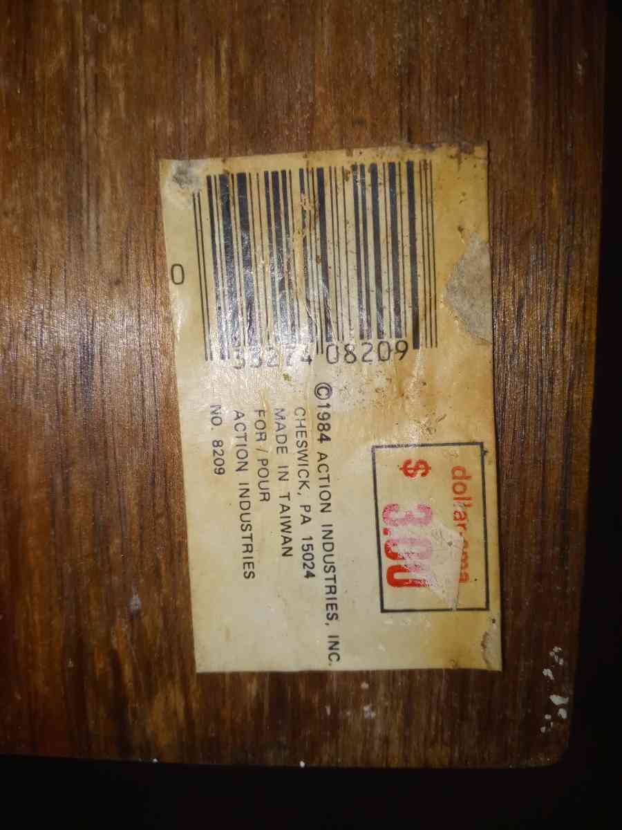 vintage 1984 Holstein cow tile wood wall art - Davenport, Florida - FleaMarketBay