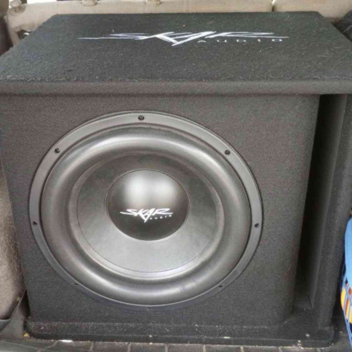 12in skar sub skar amp radio - Greeley, Colorado - FleaMarketBay