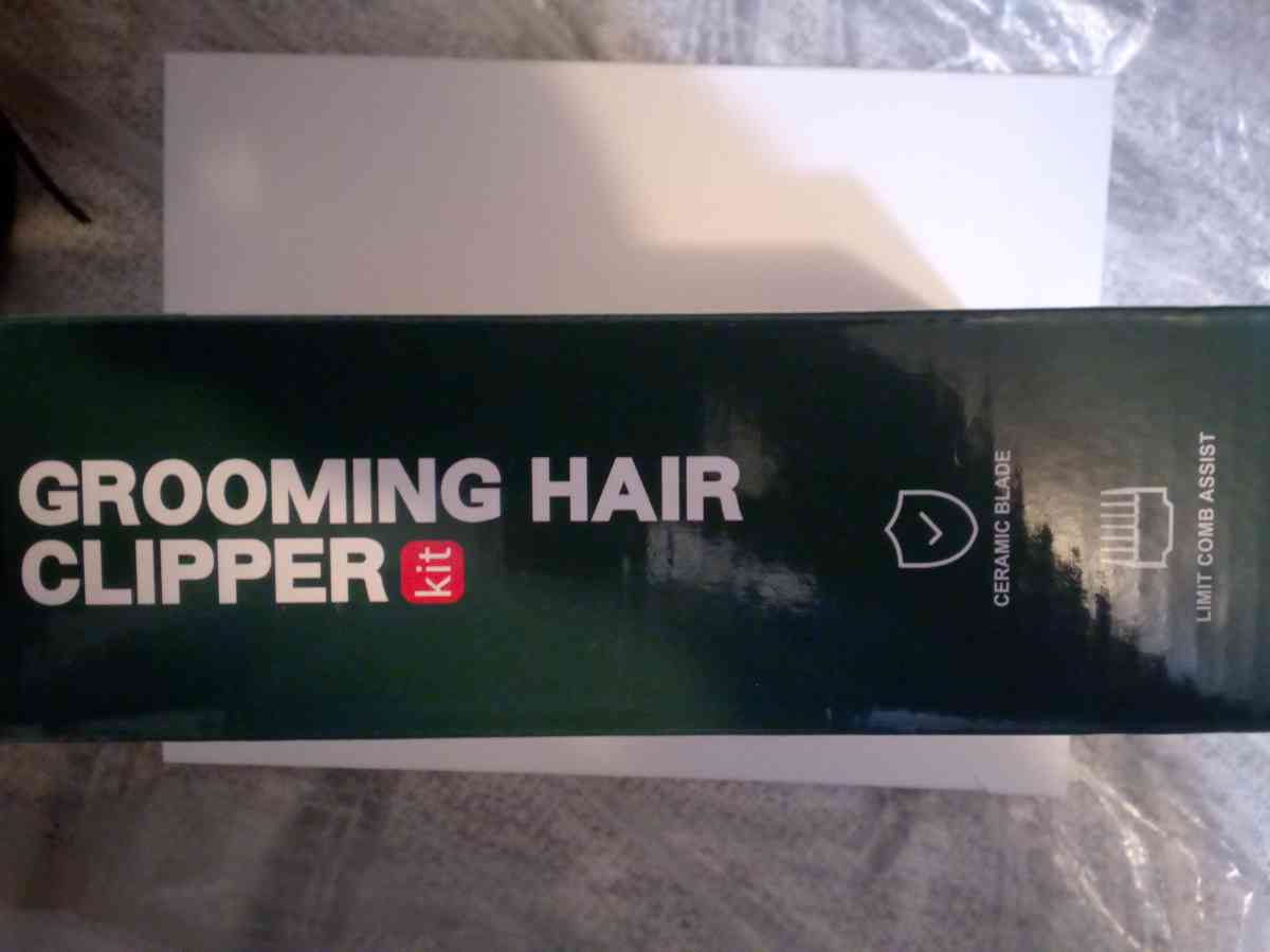 animal groomer - Willow Creek, California