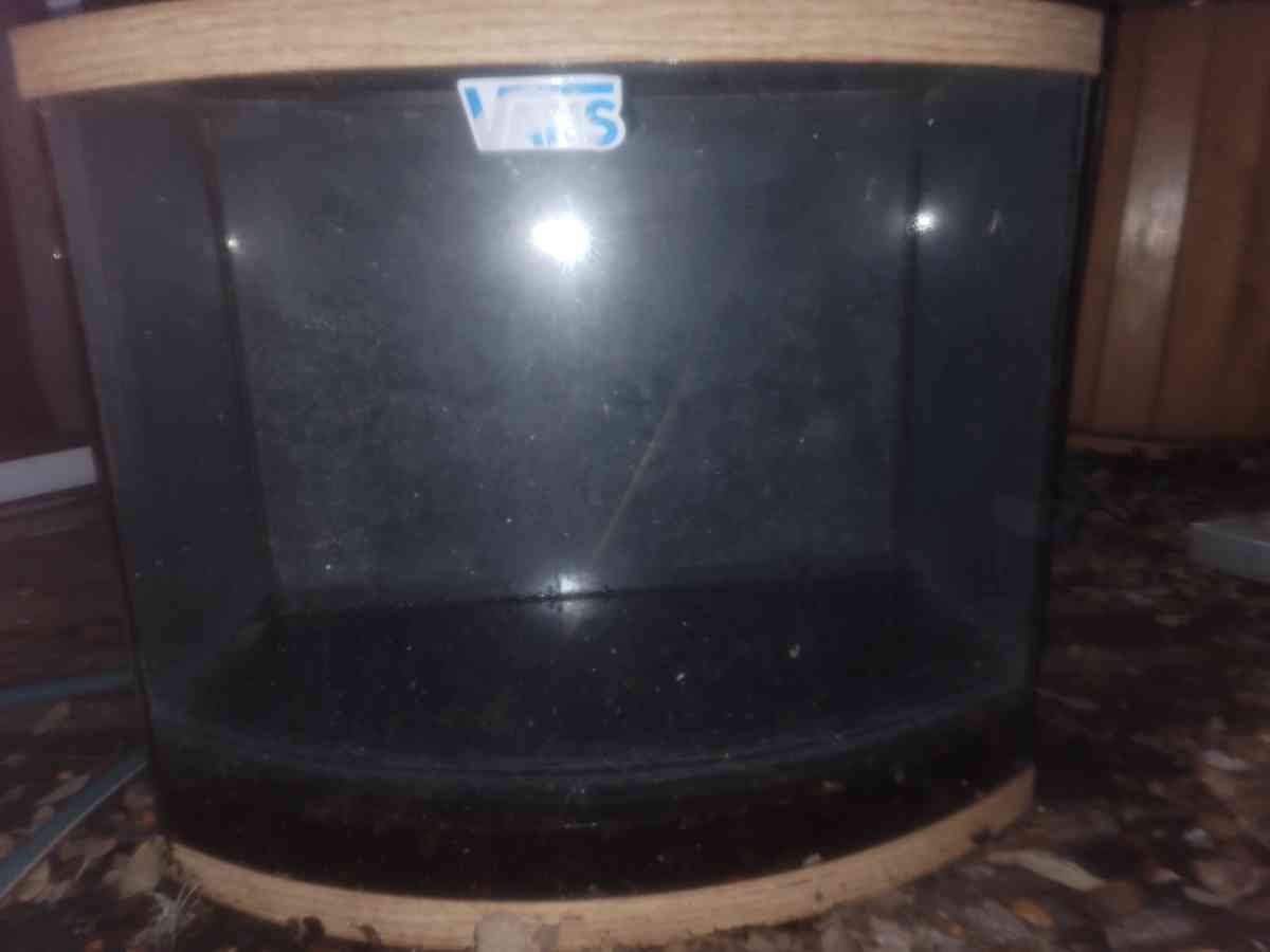 55 gal fish tank - San Antonio, Texas - FleaMarketBay