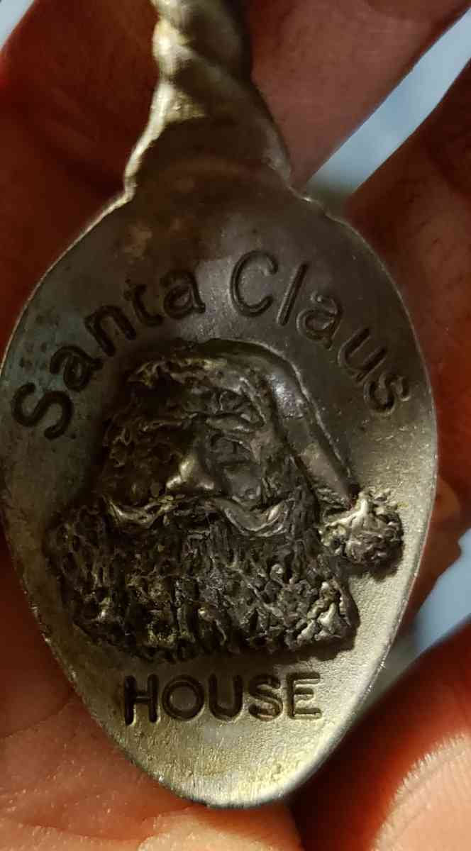 Santa spoon decoration - Rayne, Louisiana - FleaMarketBay