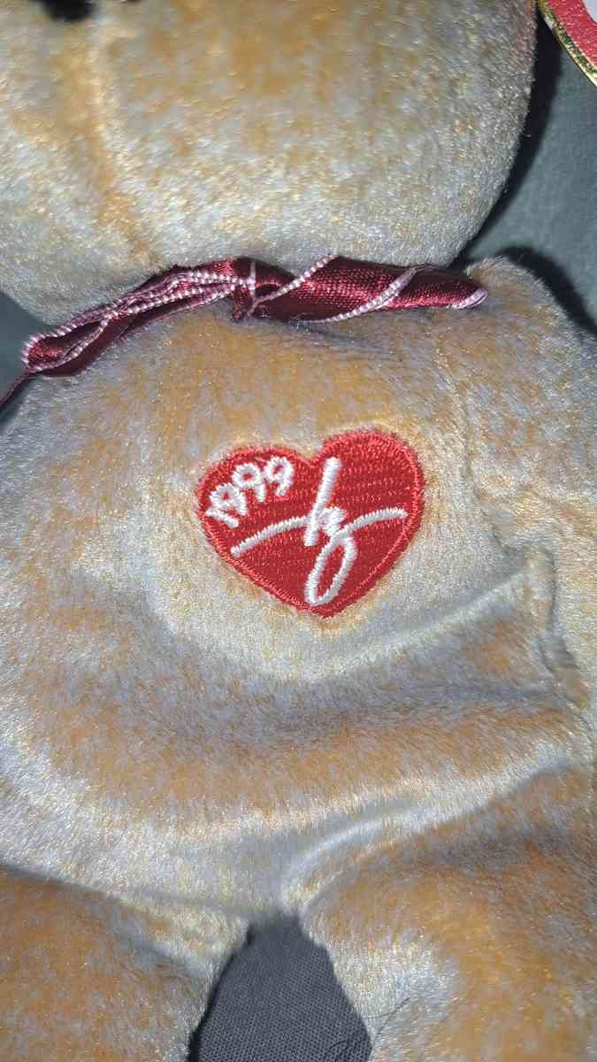 Beanie Babies 1999 Signature Bear - Cincinnati, Ohio - FleaMarketBay