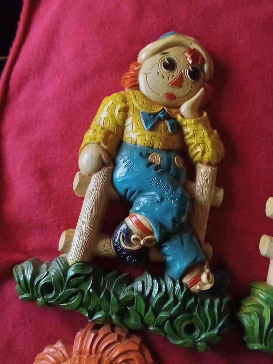 four 1977 raggedy Ann and raggedy Andy Bobby and merrill - New Albany, Indiana - FleaMarketBay