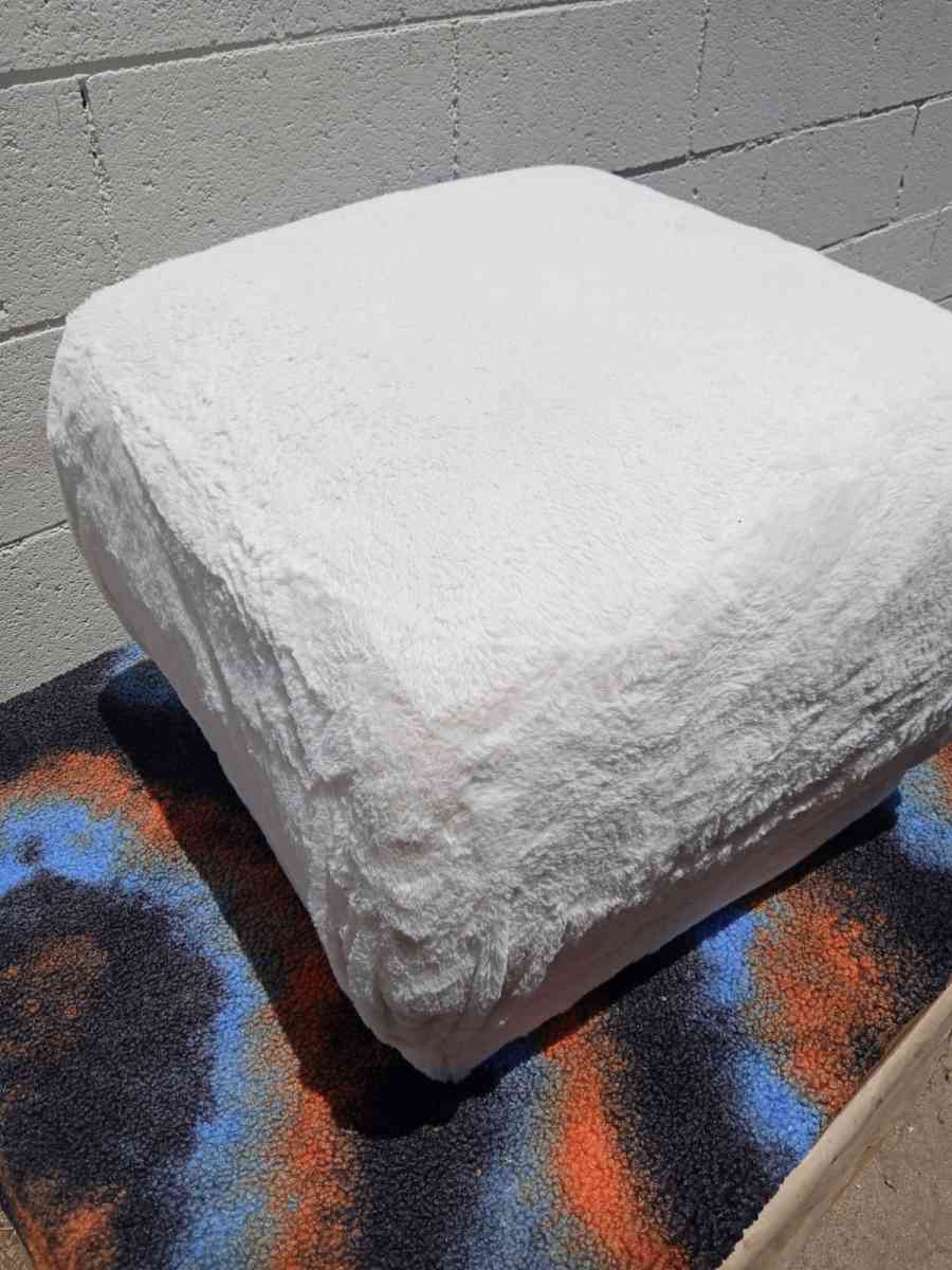 unique custom design furniture - Sun Valley, California - FleaMarketBay