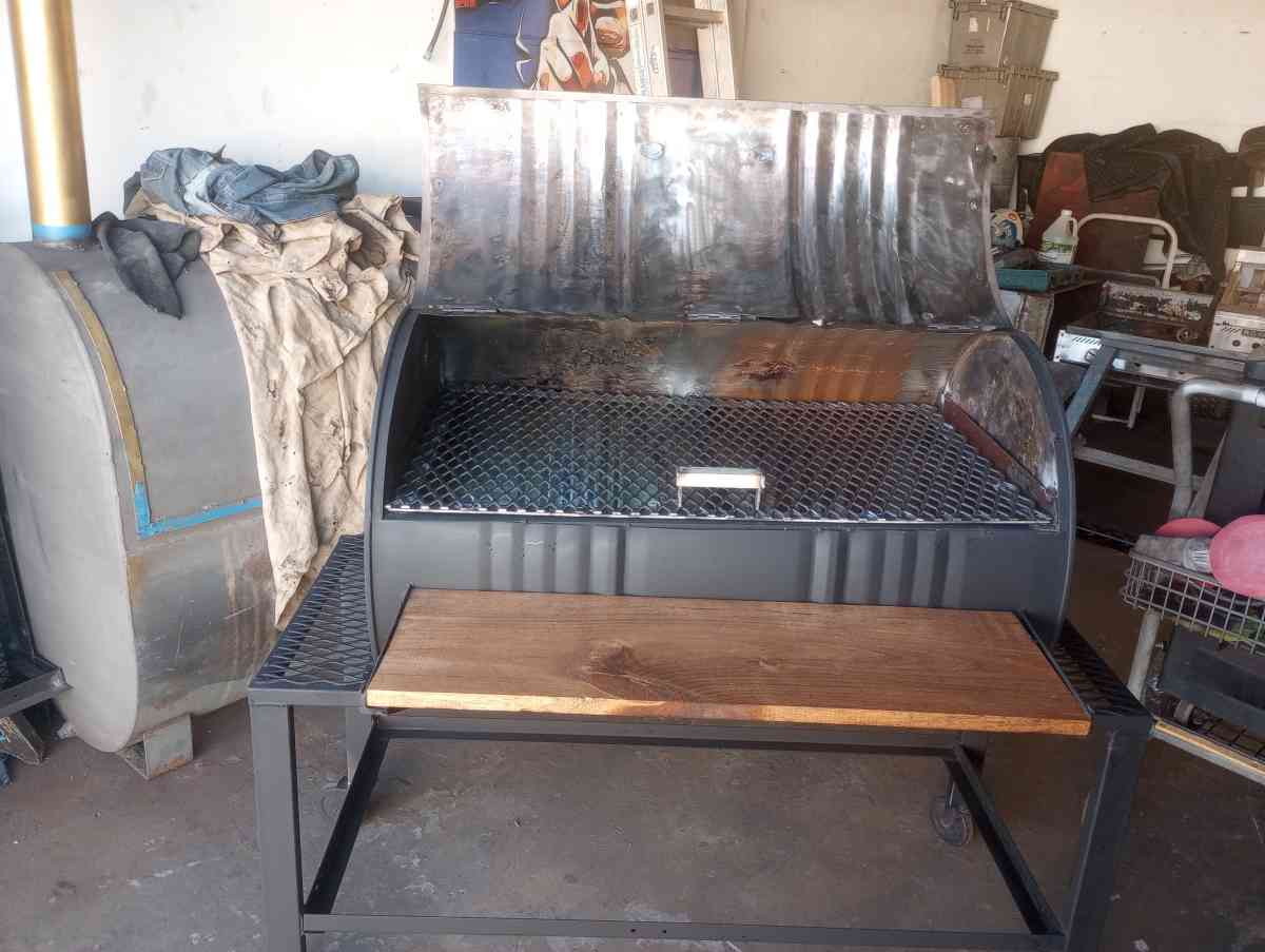 BBQ GRILL FOR SALE - Fort Lauderdale, Florida - FleaMarketBay