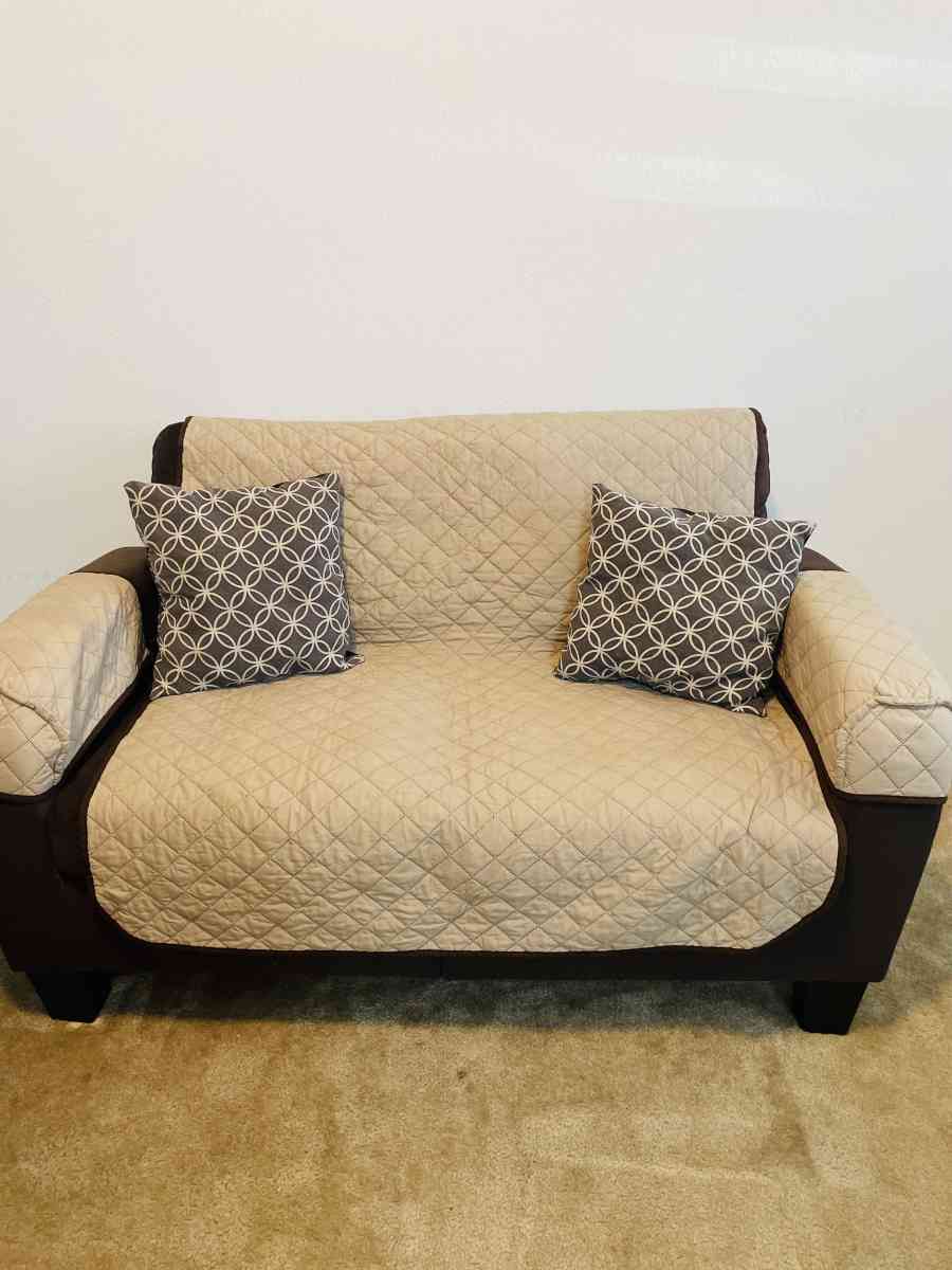 Living Room set - Tracy, California - FleaMarketBay