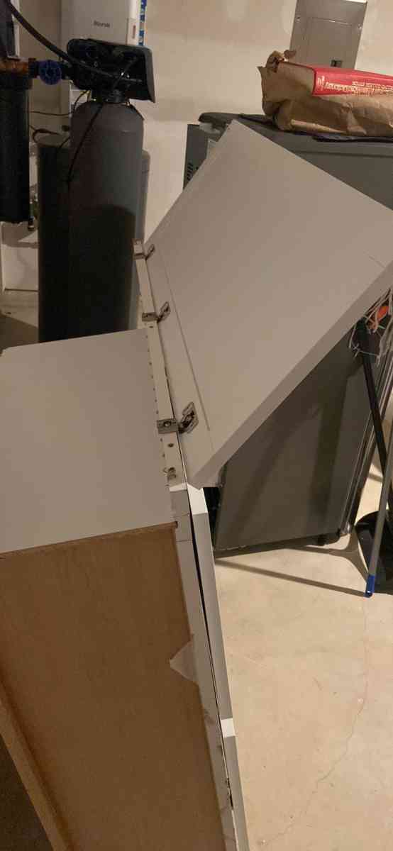 kitchen cabinet - San Antonio, Texas - FleaMarketBay