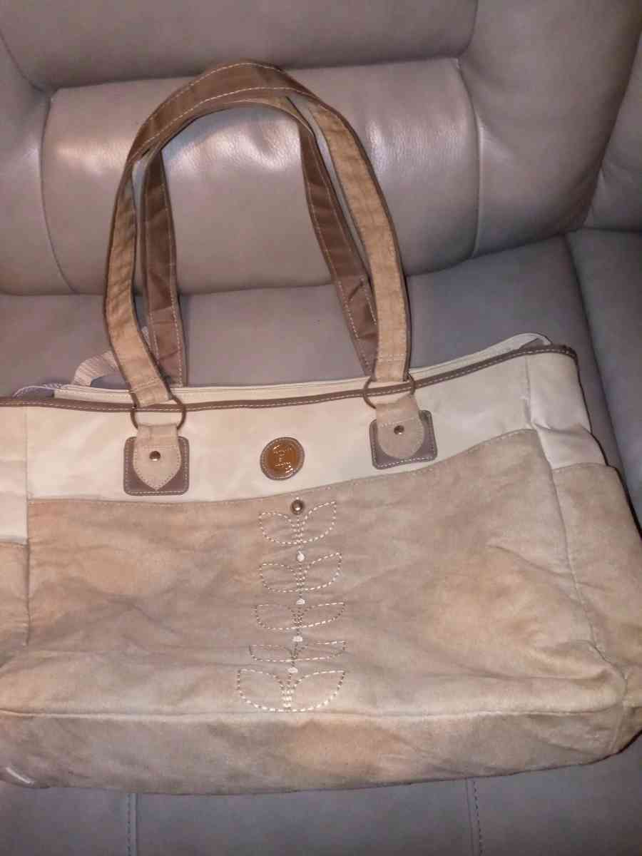 suede Carters baby diaper bag embroidered clean bag no stain - Davenport, Florida