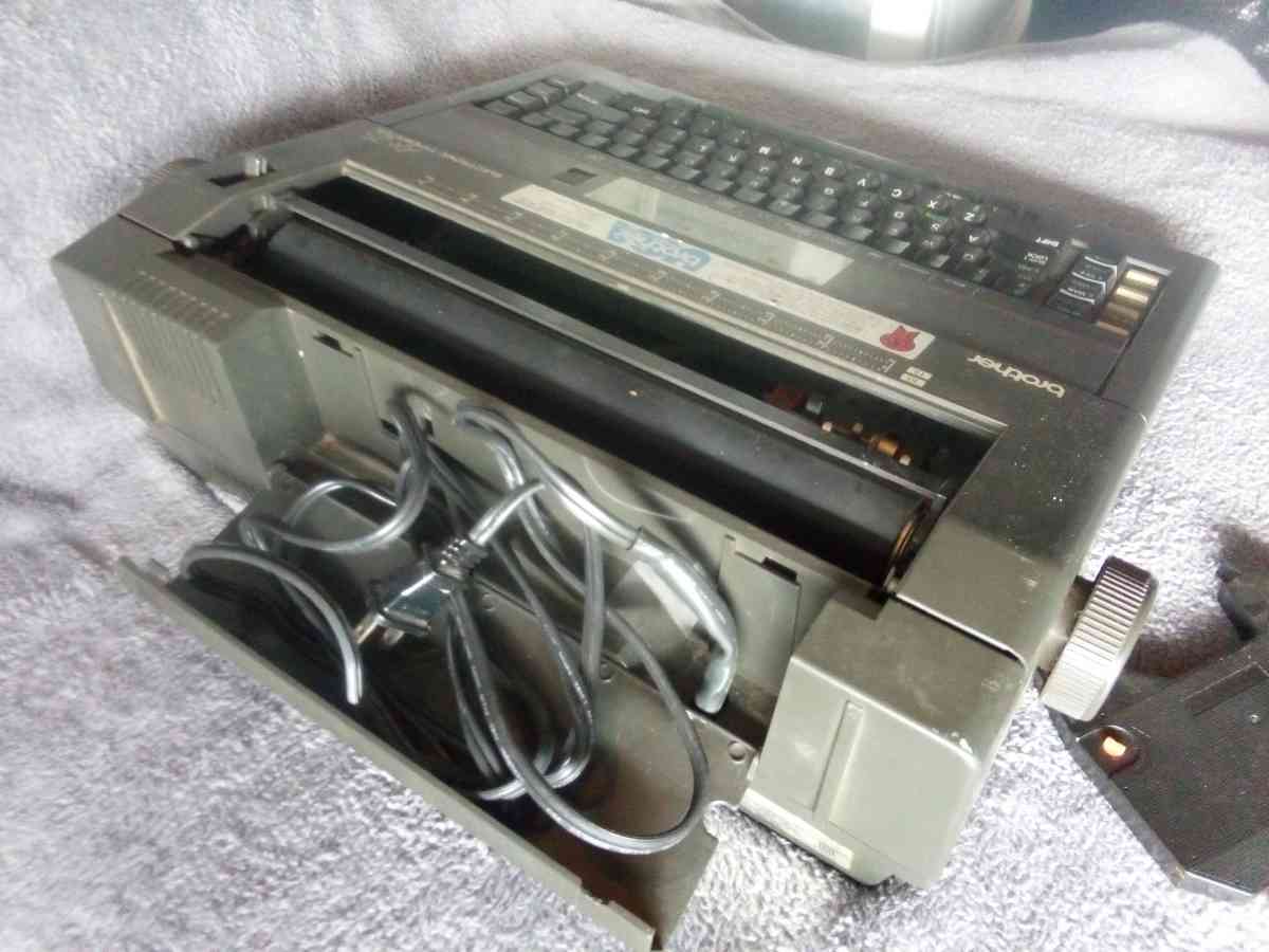 Brother Typewriter - Indianapolis, Indiana - FleaMarketBay