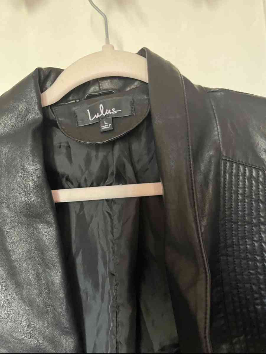 black womens motorcycle jacket - Hawthorne, California - FleaMarketBay