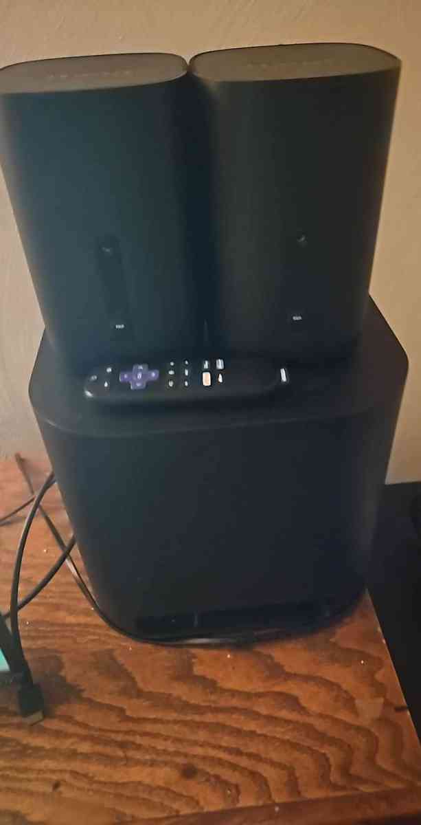 50 Inches With Wireless Speakers And Subwoofer - Chapel Hill, North Carolina - FleaMarketBay