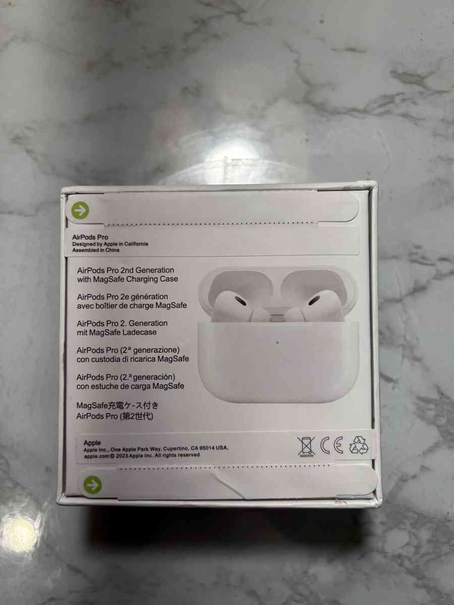 Apple airpods 2nd generation - Ardmore, Pennsylvania - FleaMarketBay