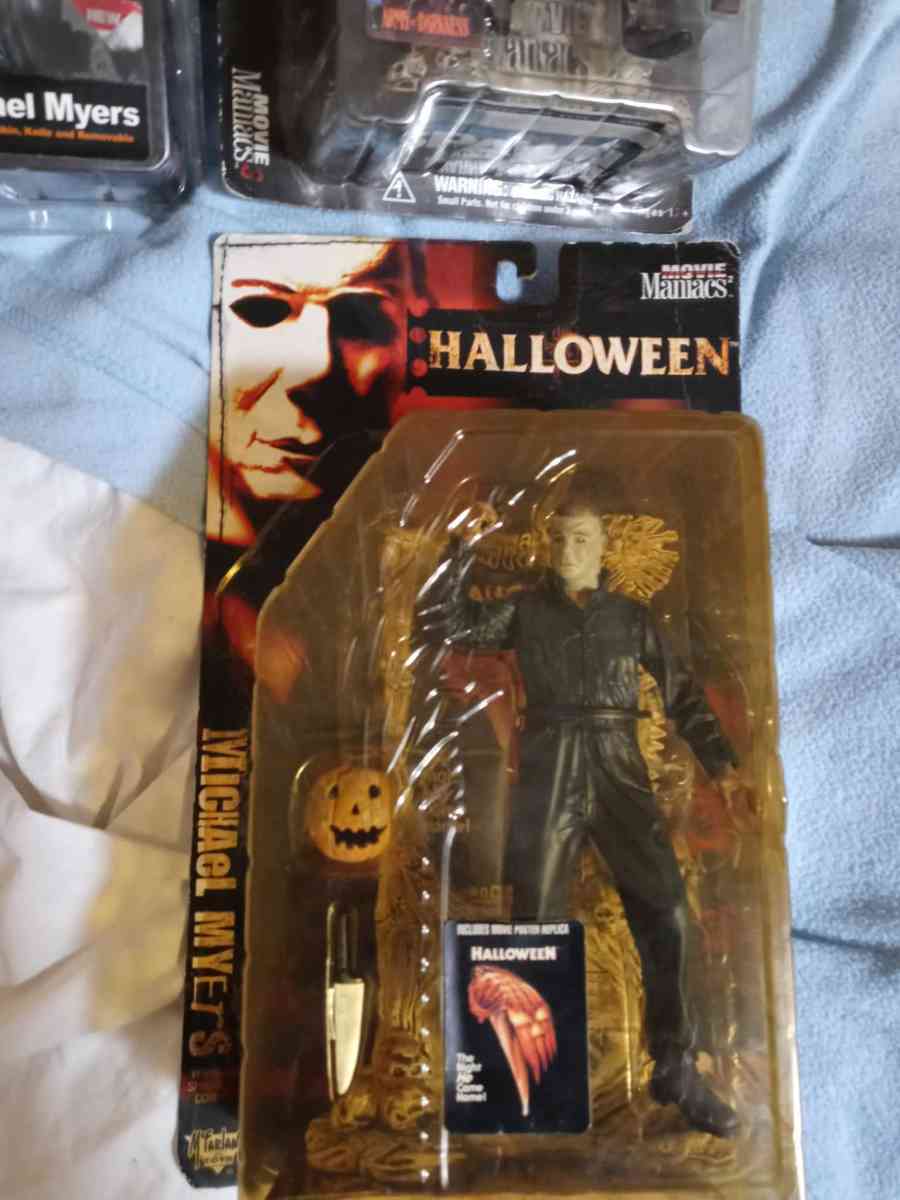 Michael Myers Halloween figure - Royse City, Texas
