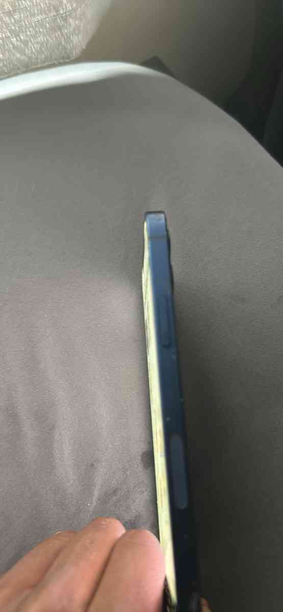 iPhone 12 - Jonesboro, Georgia - FleaMarketBay