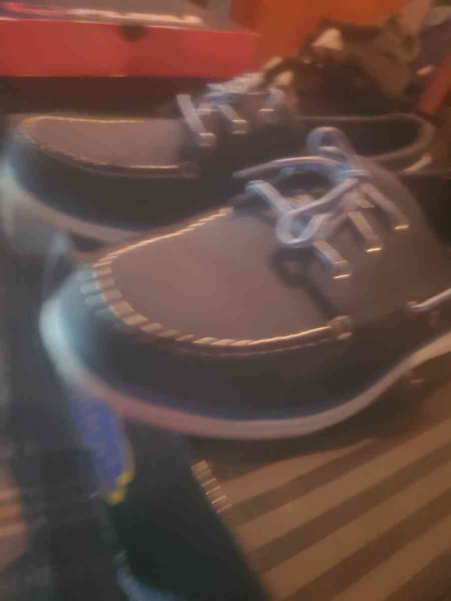 Mens Dexter Comfort Memory Foam Shoes - Detroit, Michigan - FleaMarketBay