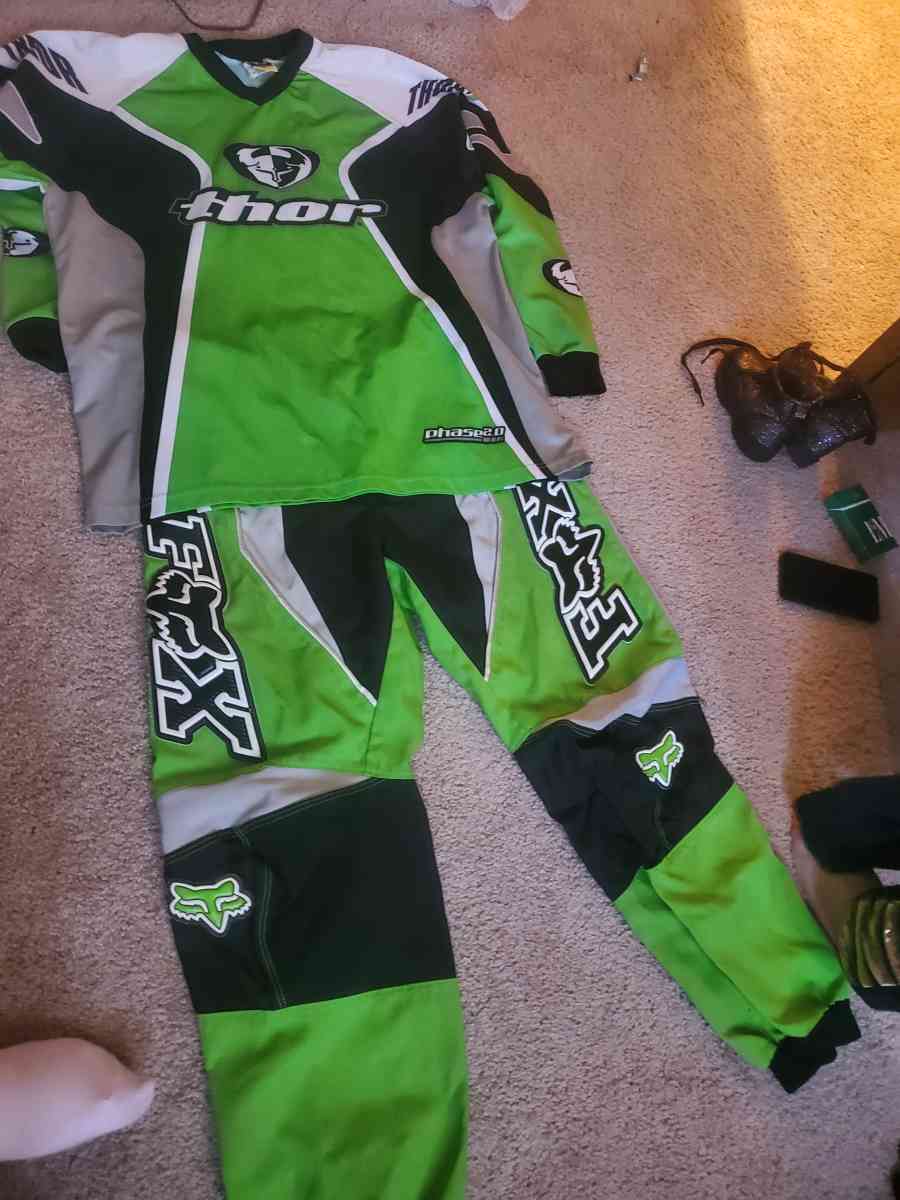 Fox Racing gear vintage outfits - Lapeer, Michigan - FleaMarketBay