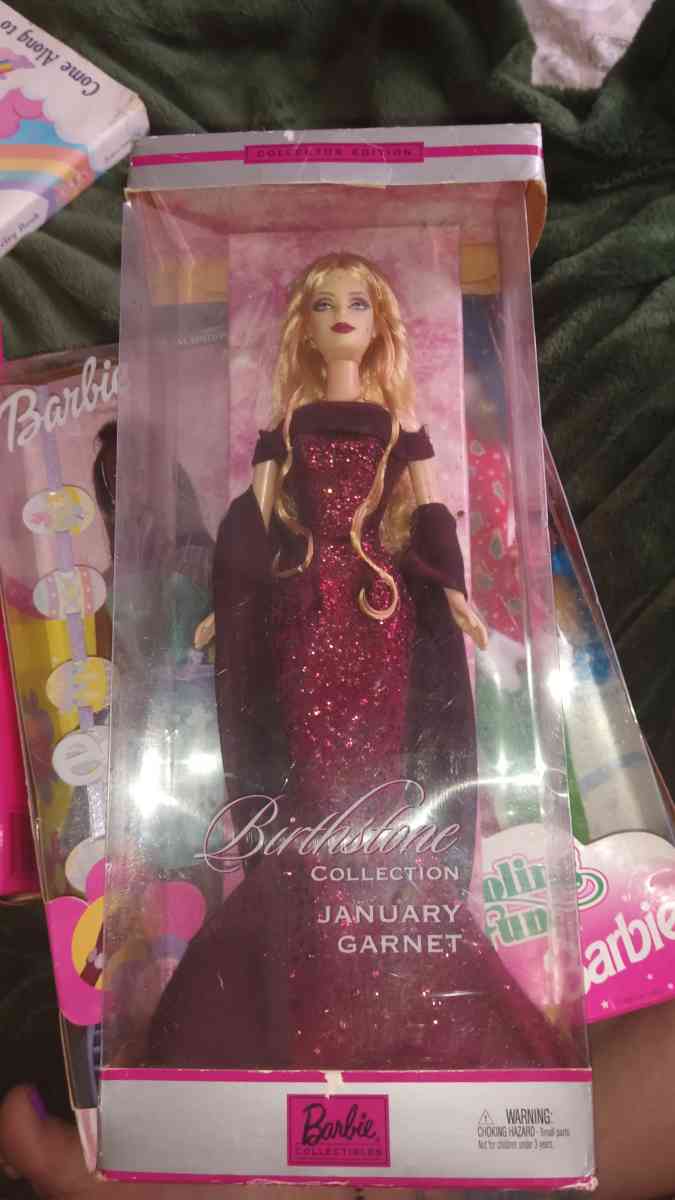 barbies - Greenbrier, Tennessee - FleaMarketBay