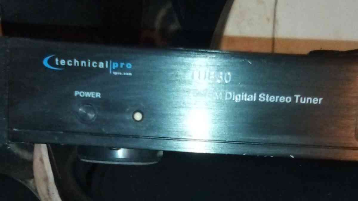 technical pro  stereo tuner - Hobbs, New Mexico - FleaMarketBay