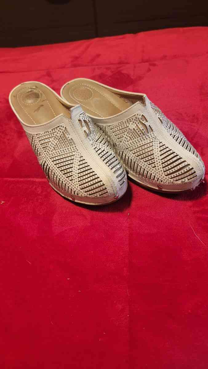 shoes - Dallas, Texas - FleaMarketBay