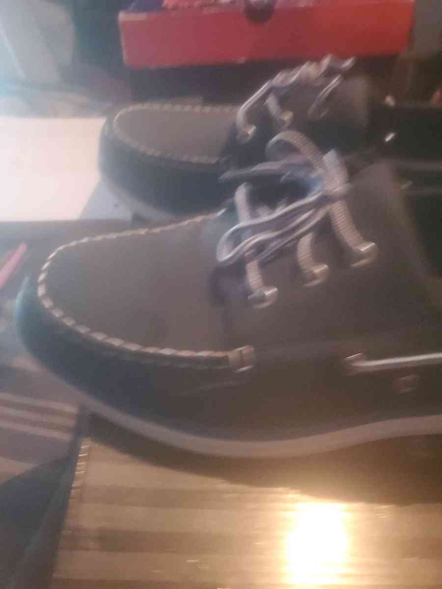 Mens Dexter Comfort Memory Foam Shoes - Detroit, Michigan - FleaMarketBay