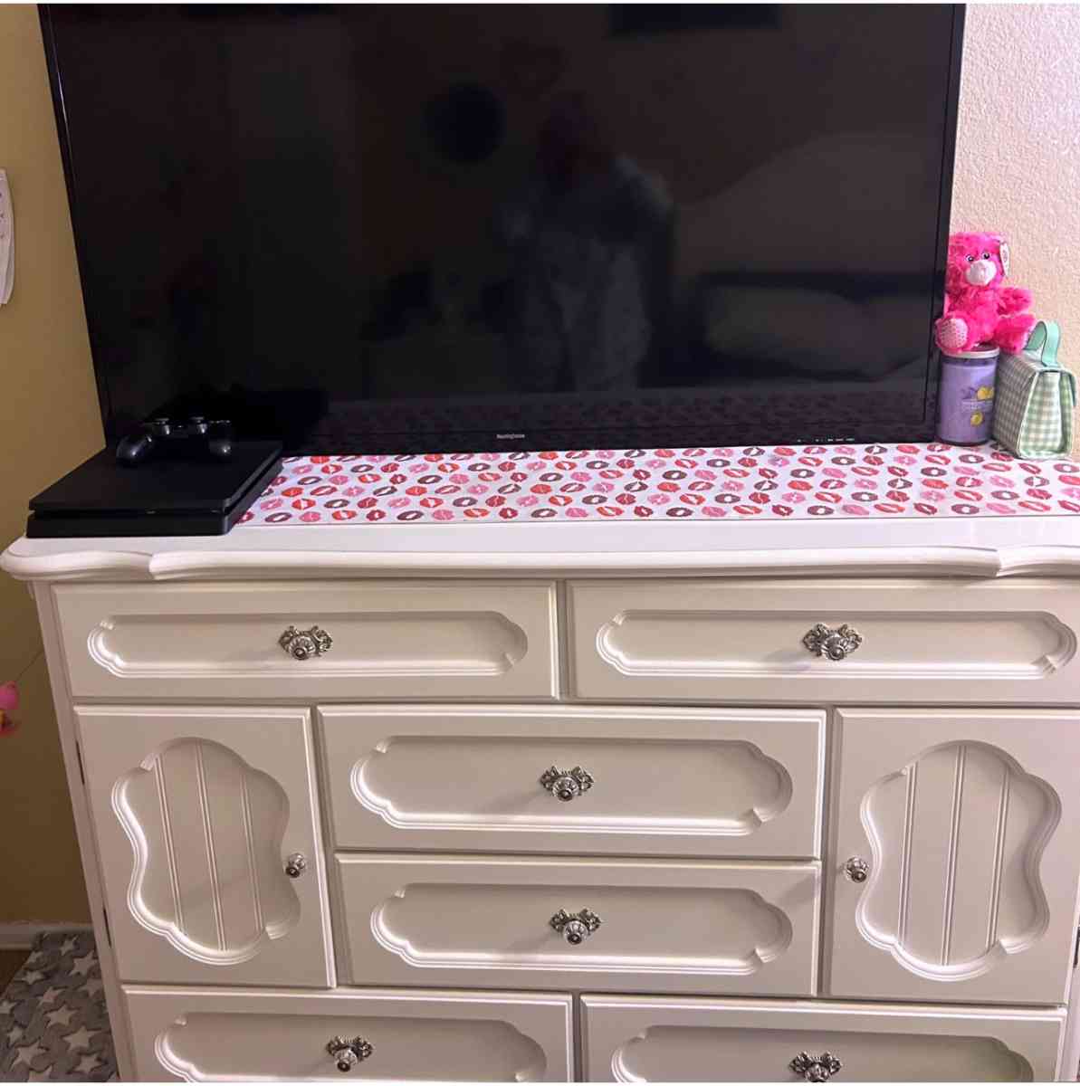 bedroom set - Aurora, Colorado - FleaMarketBay