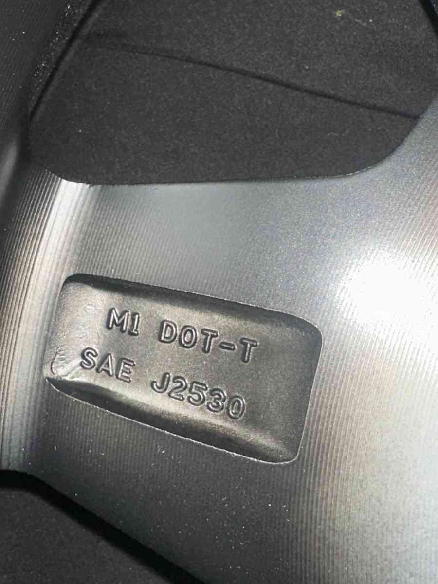 ICON WHEELS - Hedgesville, West Virginia - FleaMarketBay