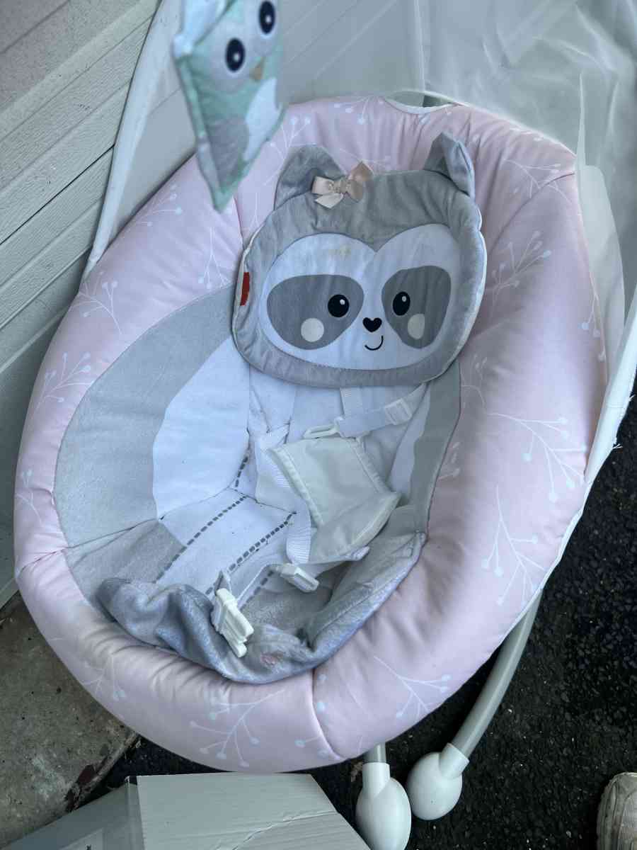 Baby swing music lullaby Baby swing music lullaby - Bethel, Connecticut - FleaMarketBay