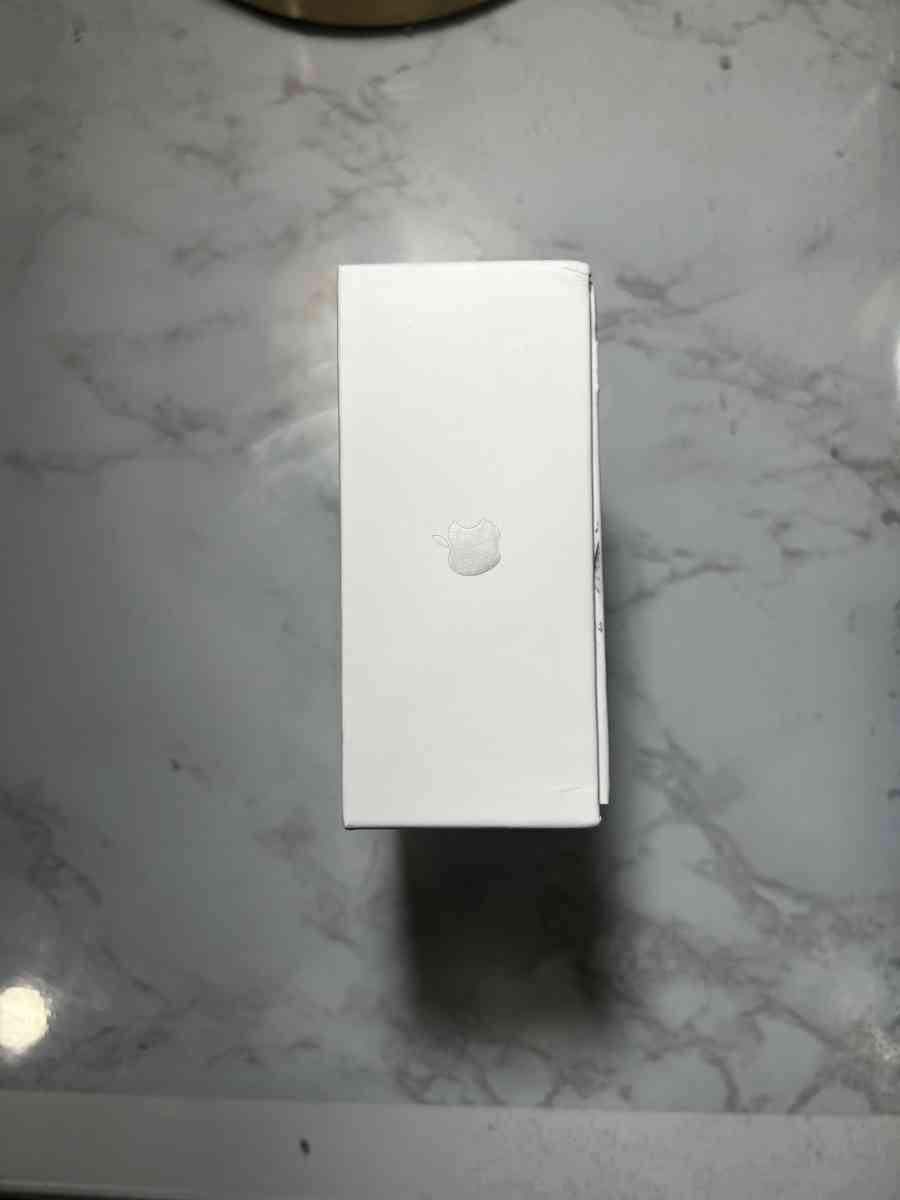 Apple airpods 2nd generation - Ardmore, Pennsylvania - FleaMarketBay