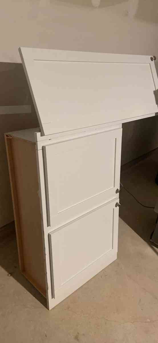 kitchen cabinet - San Antonio, Texas - FleaMarketBay